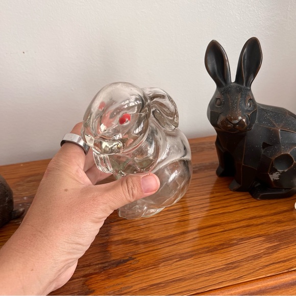 Charming Rabbit Figurine Set - Picture 4 of 12